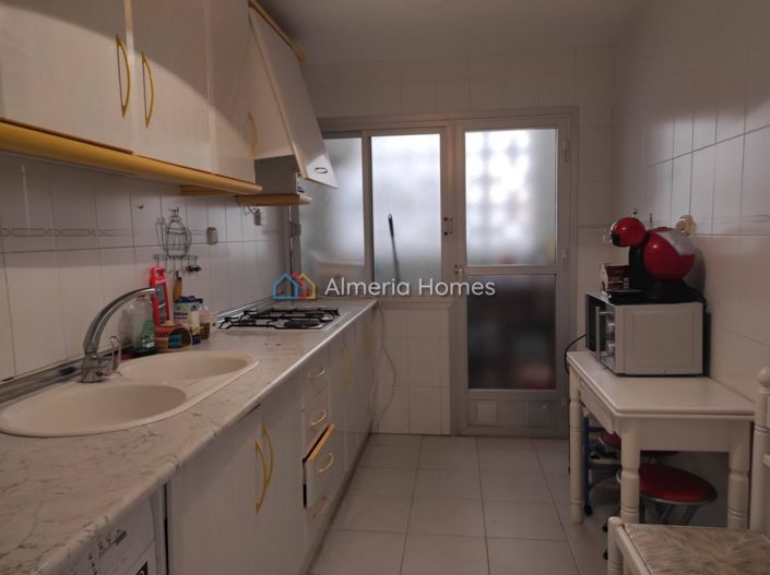 Image No.9-3 Bed Apartment for sale