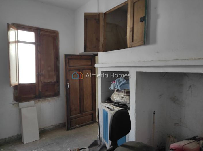 Image No.9-3 Bed Village House for sale