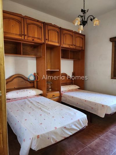 Image No.14-3 Bed Country House for sale