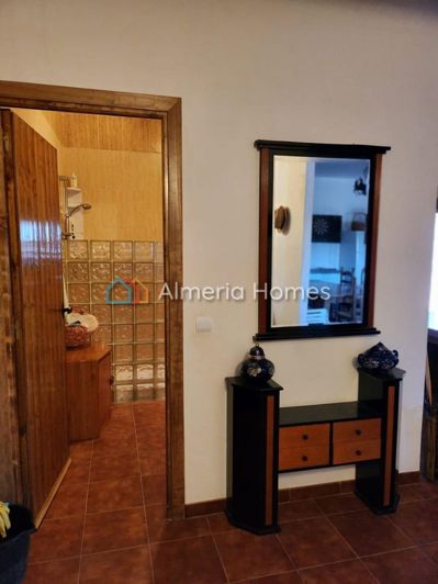 Image No.16-3 Bed Country House for sale