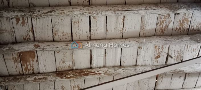 Image No.20-3 Bed Country House for sale