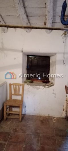 Image No.9-3 Bed Country House for sale