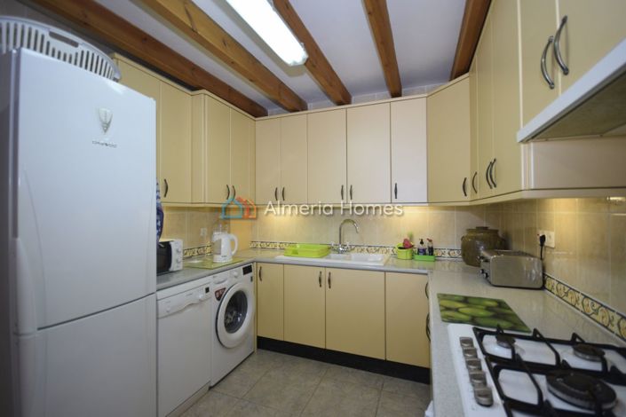 Image No.23-2 Bed Country House for sale