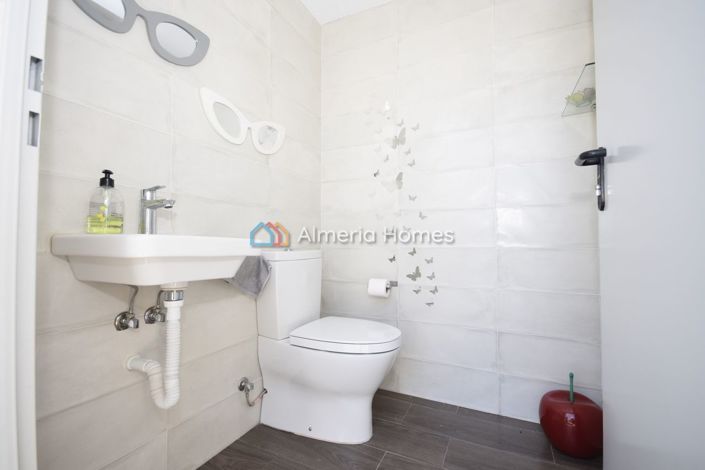 Image No.12-4 Bed Villa for sale