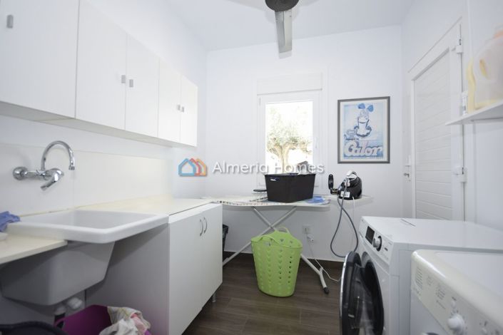 Image No.21-4 Bed Villa for sale