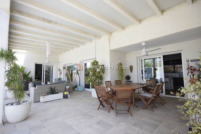 Image No.8-4 Bed Villa for sale