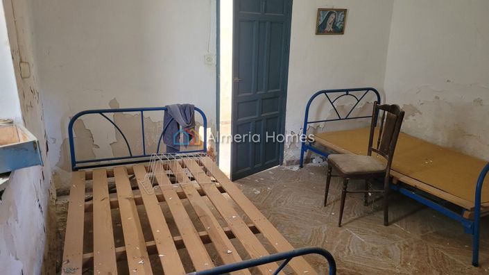 Image No.4-4 Bed Village House for sale