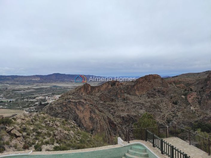 Image No.22-4 Bed Villa for sale