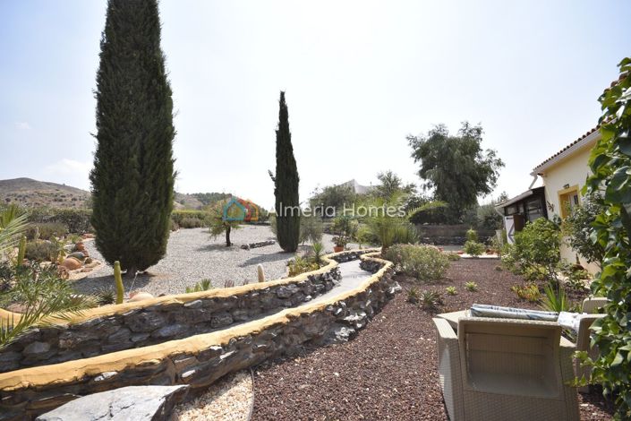 Image No.27-3 Bed Villa for sale