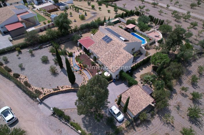 Image No.5-3 Bed Villa for sale