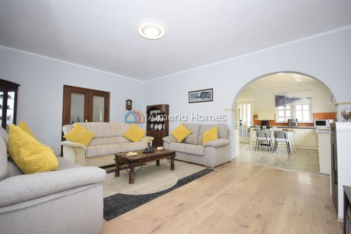 Image No.9-3 Bed Villa for sale