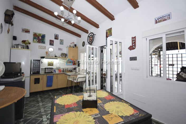 Image No.24-4 Bed Country House for sale