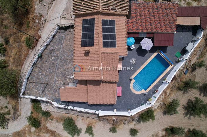 Image No.6-4 Bed Country House for sale