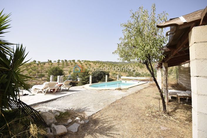 Image No.11-6 Bed Country House for sale