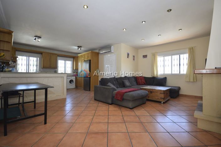 Image No.19-3 Bed Villa for sale