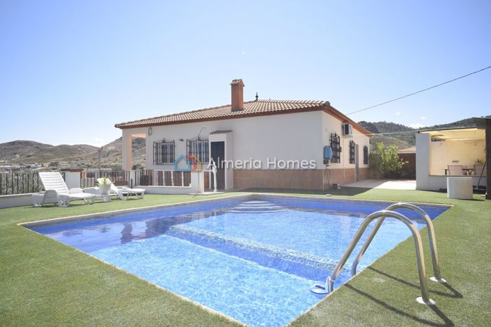 Image No.3-3 Bed Villa for sale