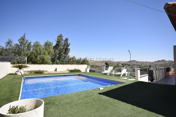 Image No.4-3 Bed Villa for sale