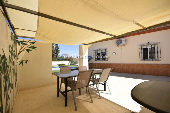 Image No.8-3 Bed Villa for sale