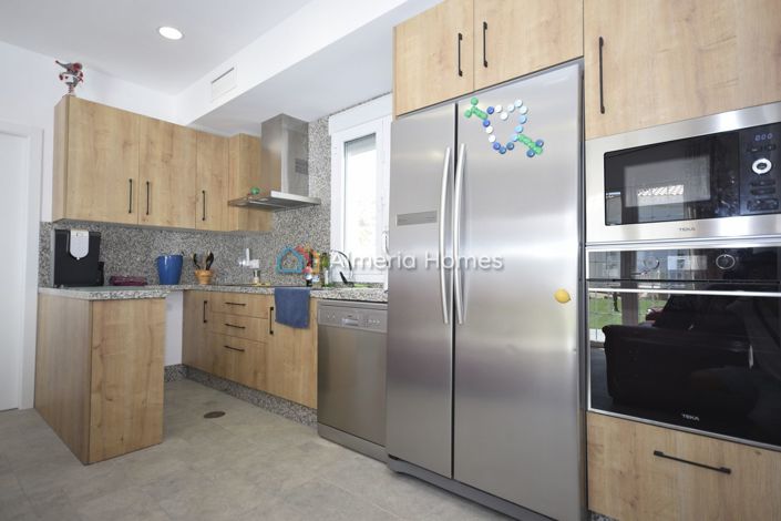 Image No.14-6 Bed Villa for sale