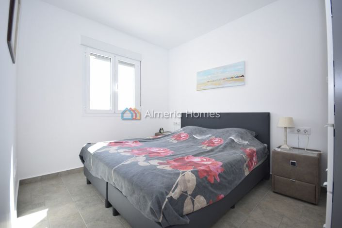 Image No.15-6 Bed Villa for sale