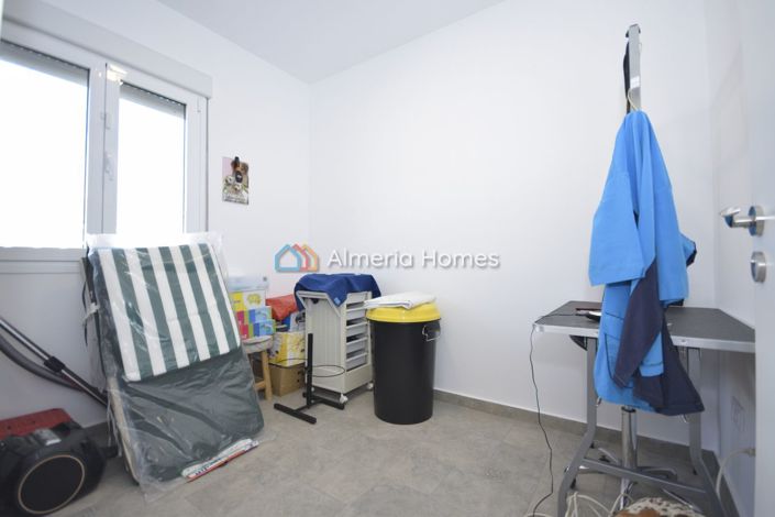 Image No.19-6 Bed Villa for sale