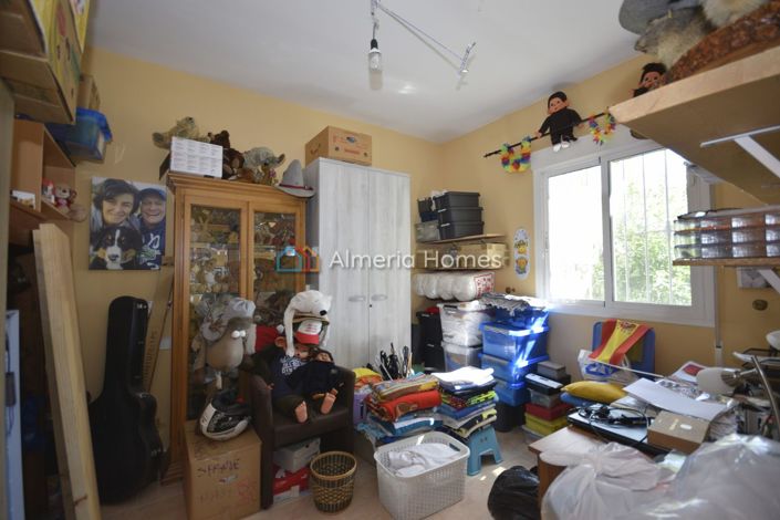 Image No.29-6 Bed Villa for sale