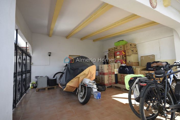 Image No.31-6 Bed Villa for sale