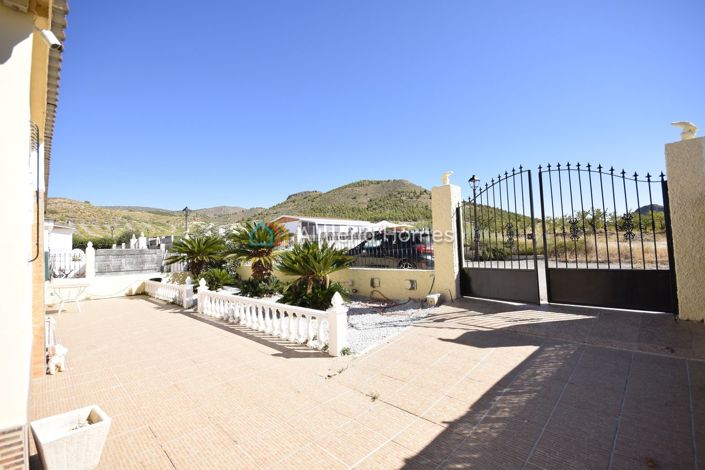 Image No.8-3 Bed Villa for sale