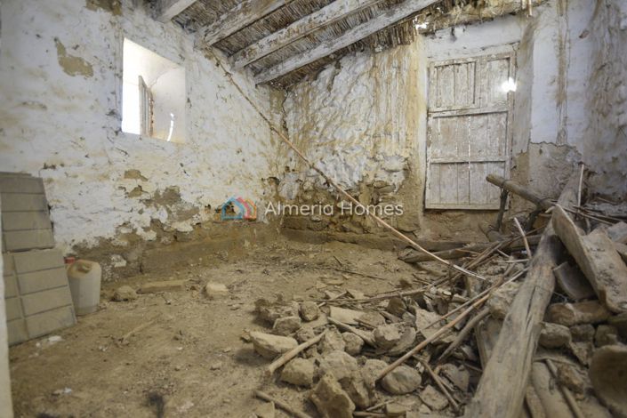 Image No.6-Country House for sale