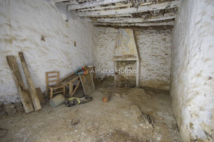 Image No.9-Country House for sale