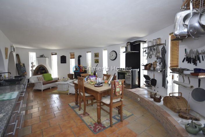 Image No.8-1 Bed Villa for sale