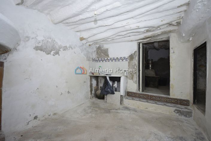 Image No.5-3 Bed Townhouse for sale