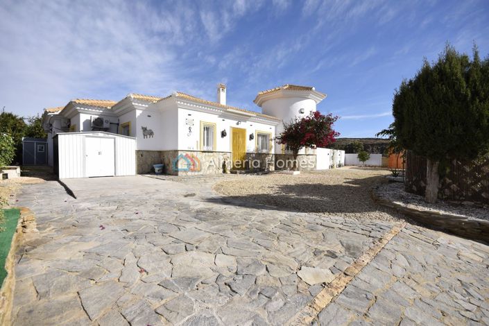 Image No.13-3 Bed Villa for sale