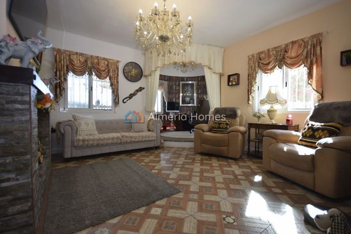 Image No.15-3 Bed Villa for sale