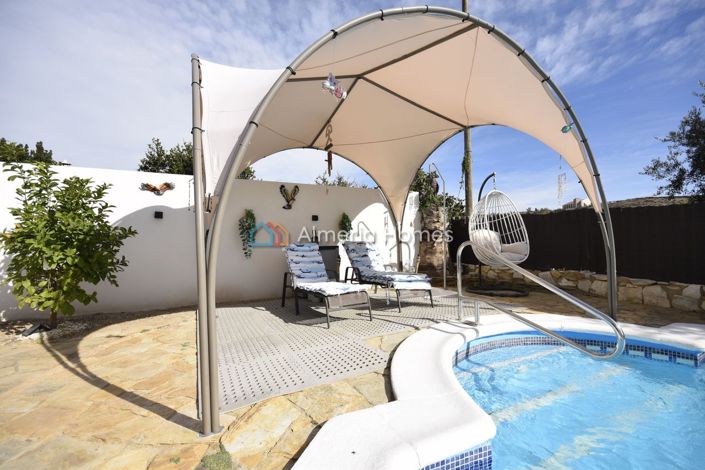 Image No.9-3 Bed Villa for sale