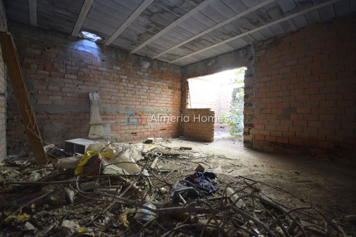 Image No.10-4 Bed Villa for sale