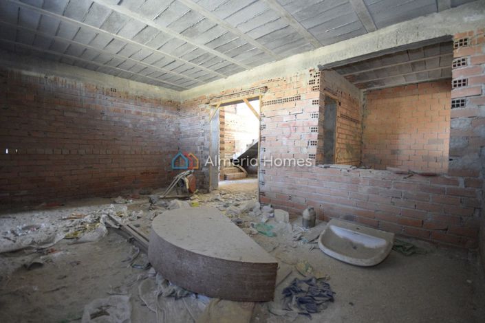 Image No.5-4 Bed Villa for sale