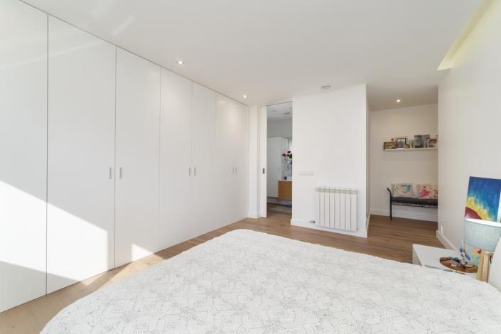 Image No.13-3 Bed Apartment for sale