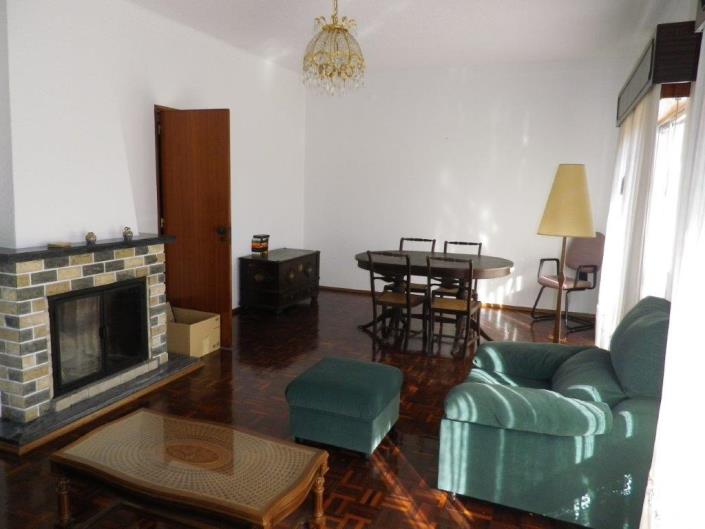 Image No.11-5 Bed Property for sale