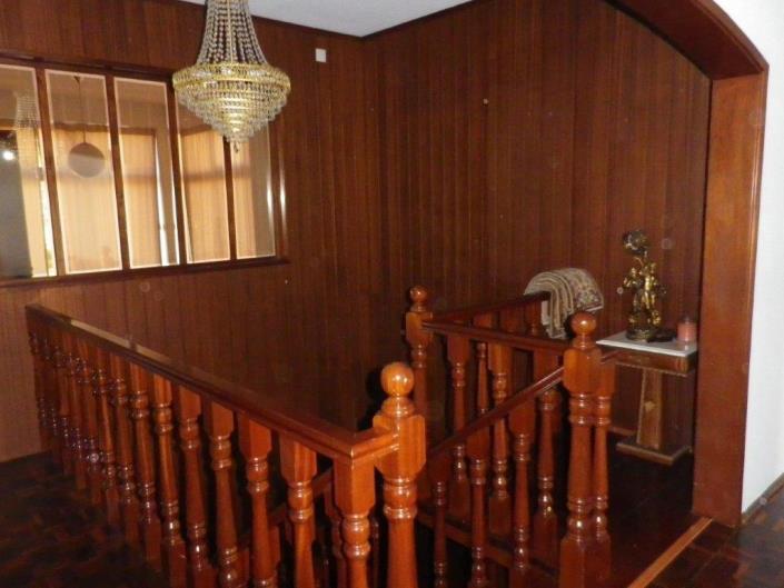 Image No.20-5 Bed Property for sale