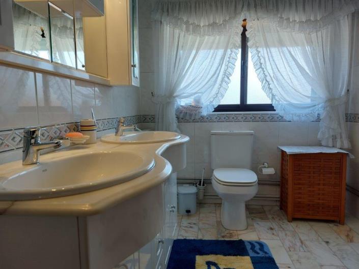 Image No.31-4 Bed House/Villa for sale