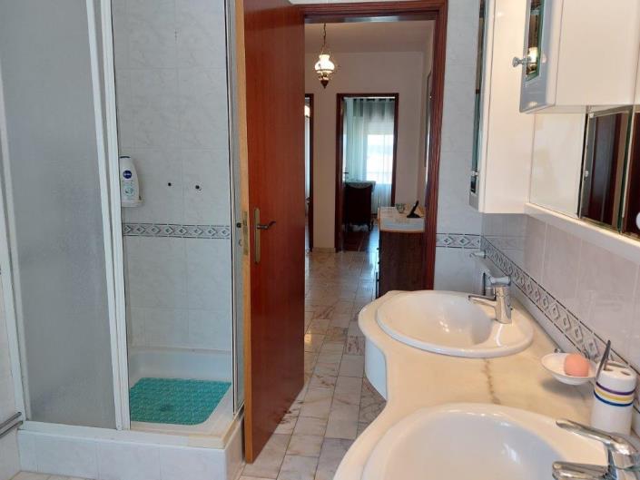 Image No.32-4 Bed House/Villa for sale