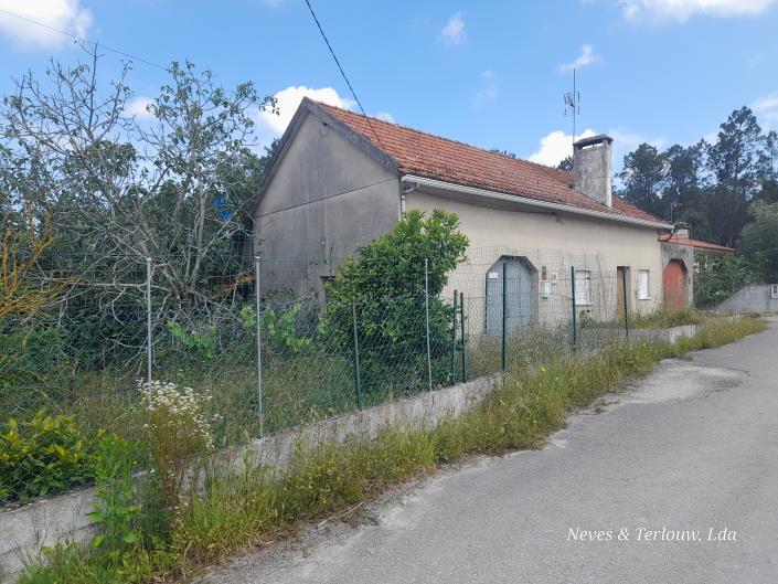 Image No.21-3 Bed Country House for sale