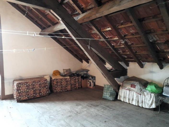 Image No.25-3 Bed Flat for sale