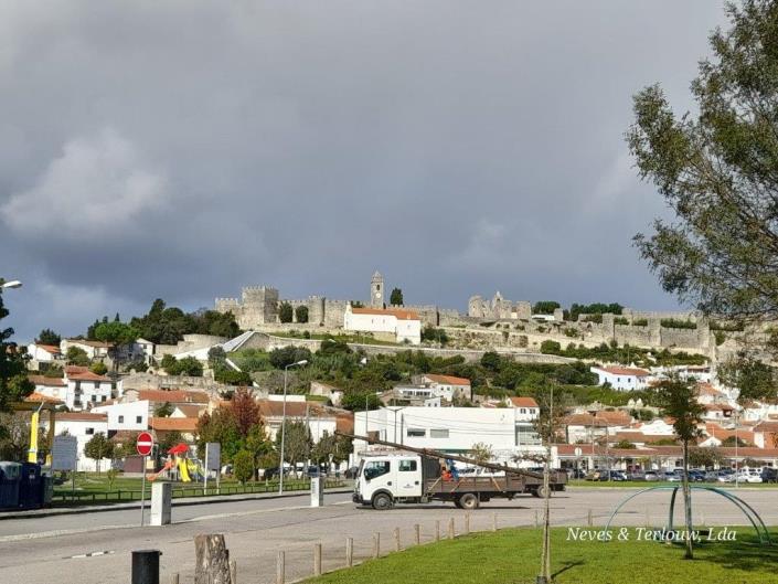 Image No.45-3 Bed Flat for sale