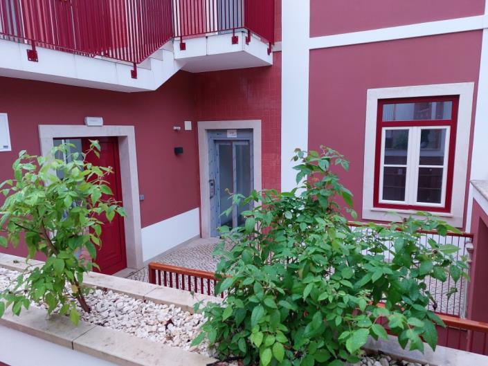 Image No.1-3 Bed Apartment for sale