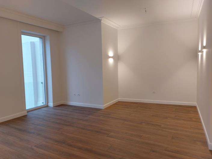 Image No.14-3 Bed Apartment for sale