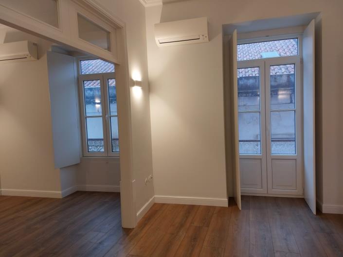 Image No.17-3 Bed Apartment for sale