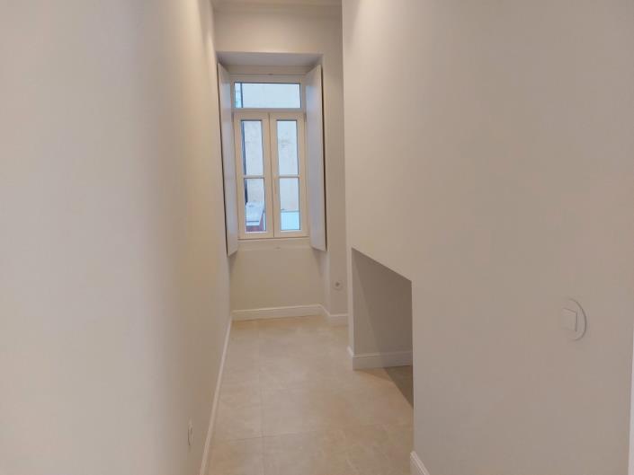 Image No.21-3 Bed Apartment for sale