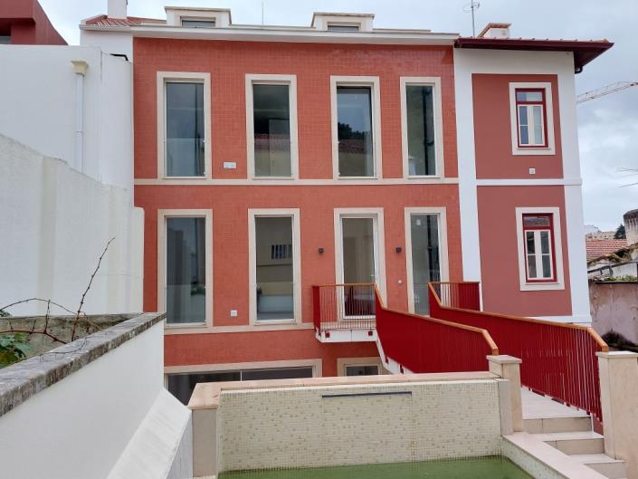 Image No.25-3 Bed Apartment for sale